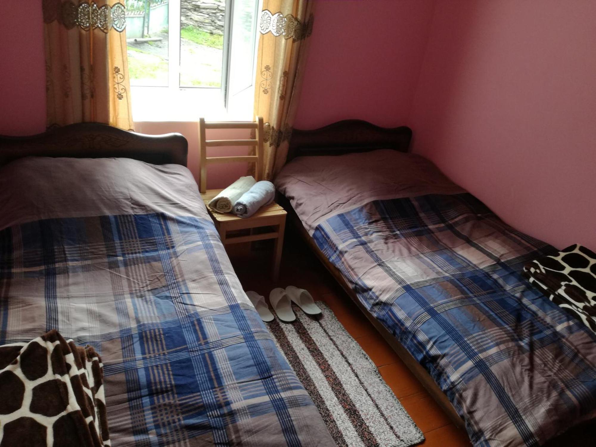 Guesthouse Ailama Ушгули Екстериор снимка